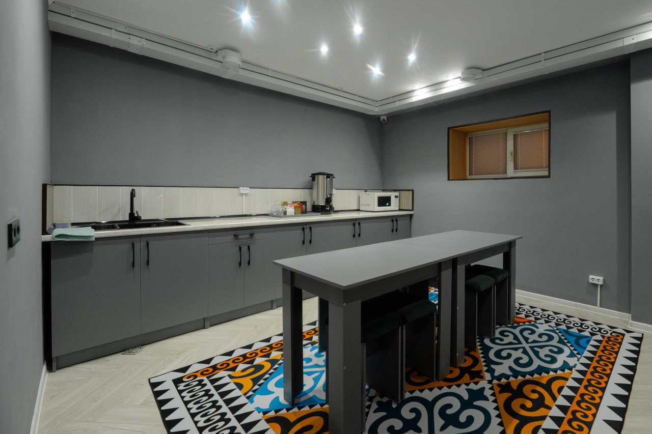 Лаунж The Traveler House с локальным декором